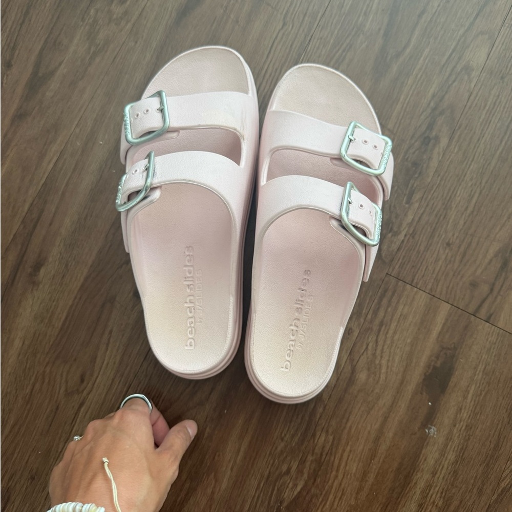 J slides platform beach slides